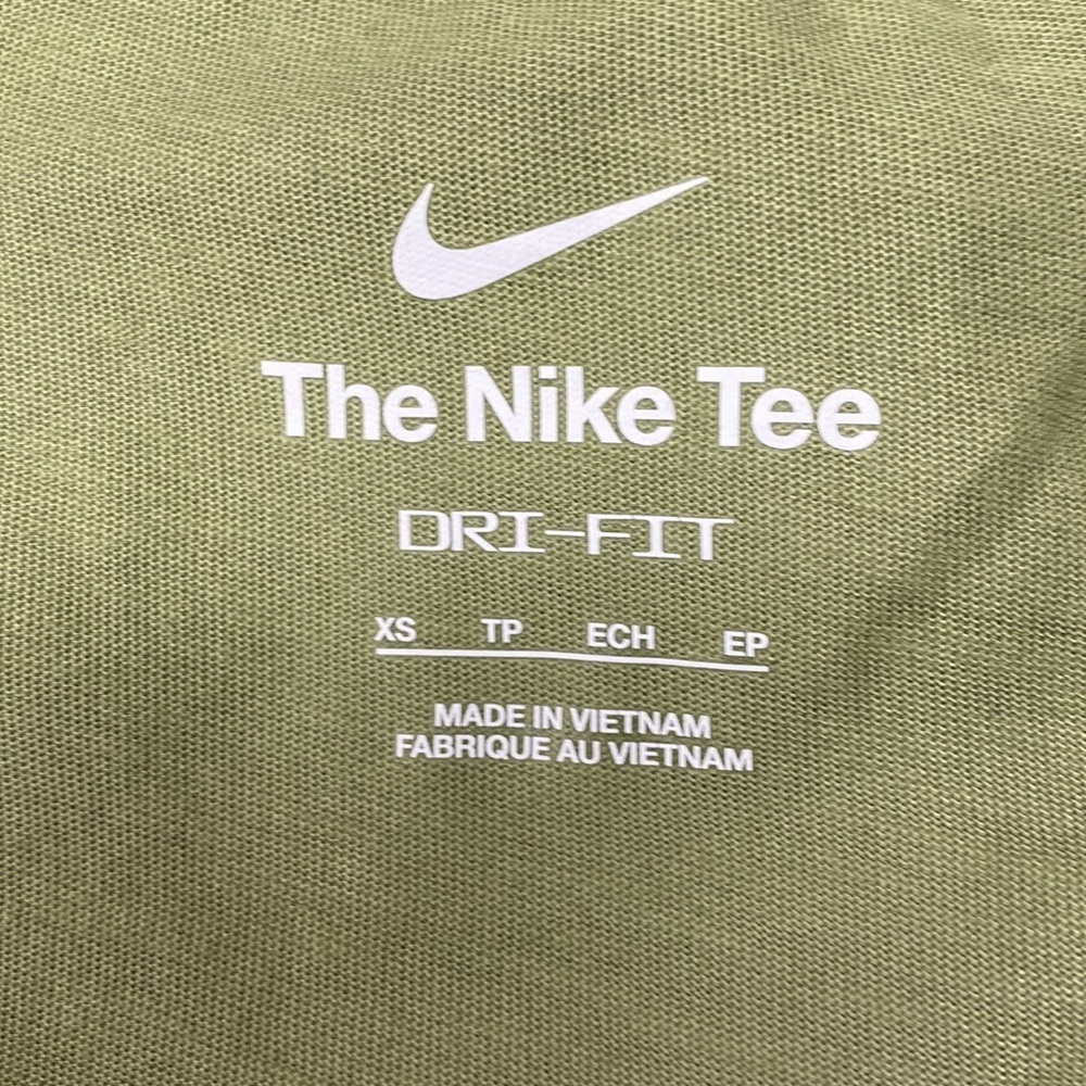 Nike Dri-Fit Training Tee Shirt Women's XS NWT - Picture 7 of 13